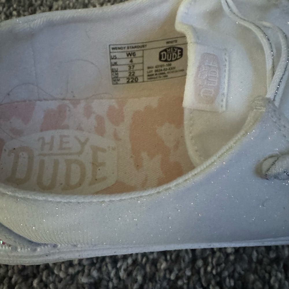 Hey Dude White Shoes - Picture 3 of 4